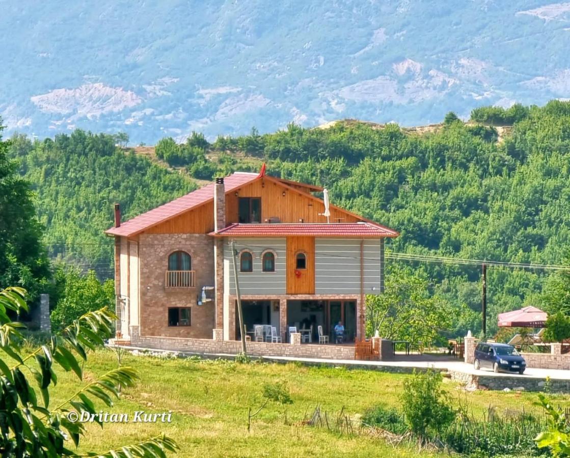 Villa Bujtina Celiku Burrel Esterno foto